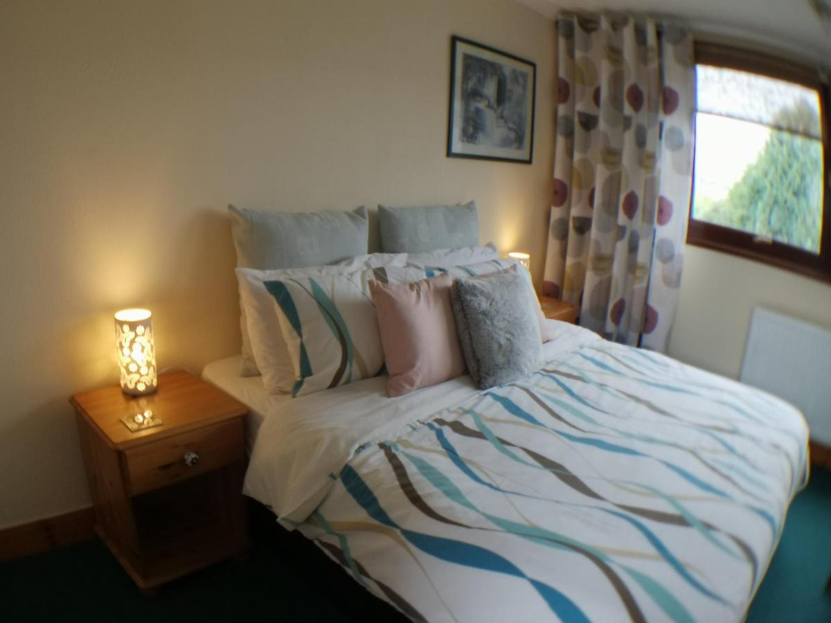 An Escape For 2: Near A Castle Island In Scotland Apartment Kinross ภายนอก รูปภาพ